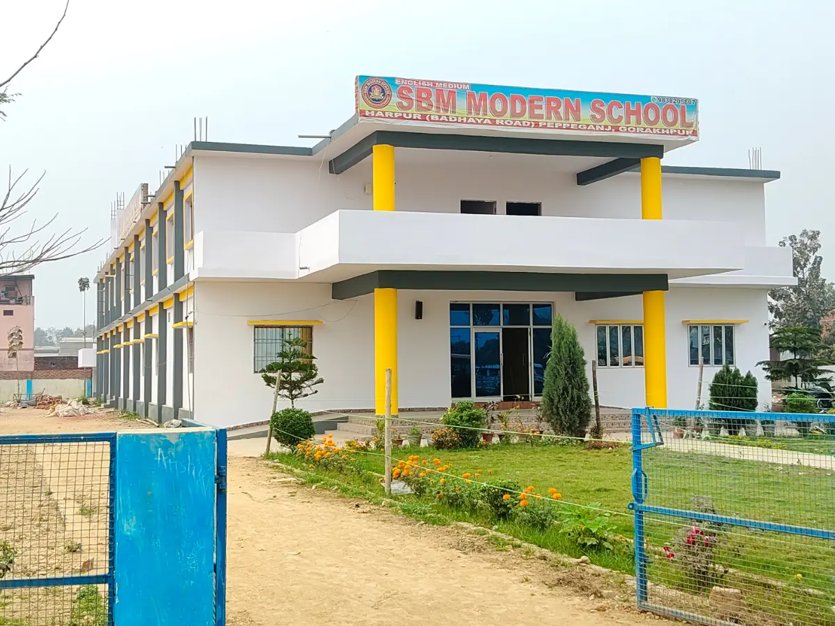 Plot in Lucknow