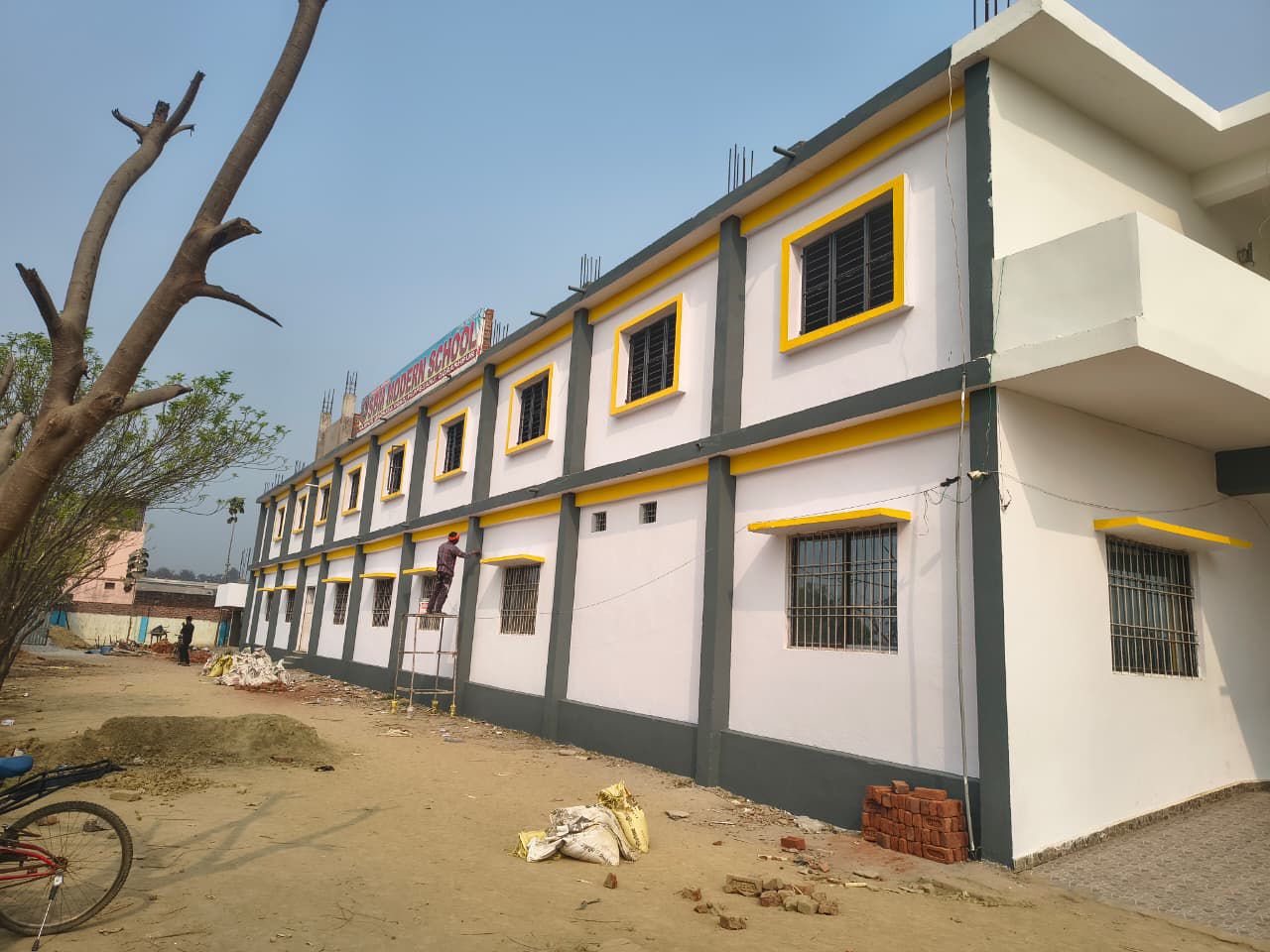 Plot in Lucknow